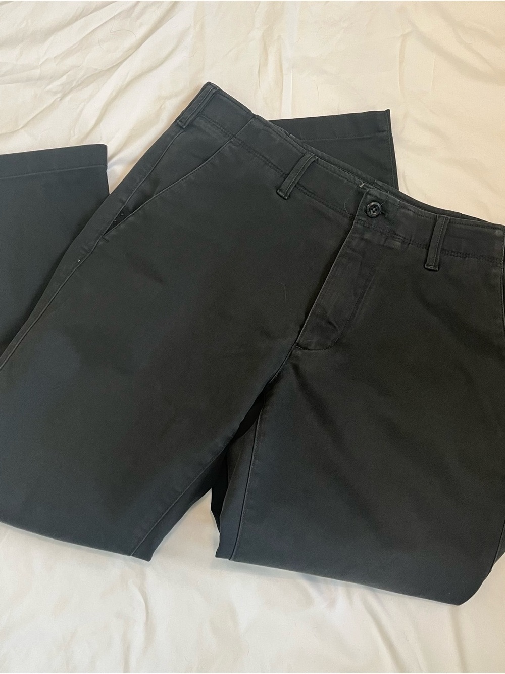 Eddie Bauer Charcoal Grey Flex Sport Chino pants Mens size 36x30.